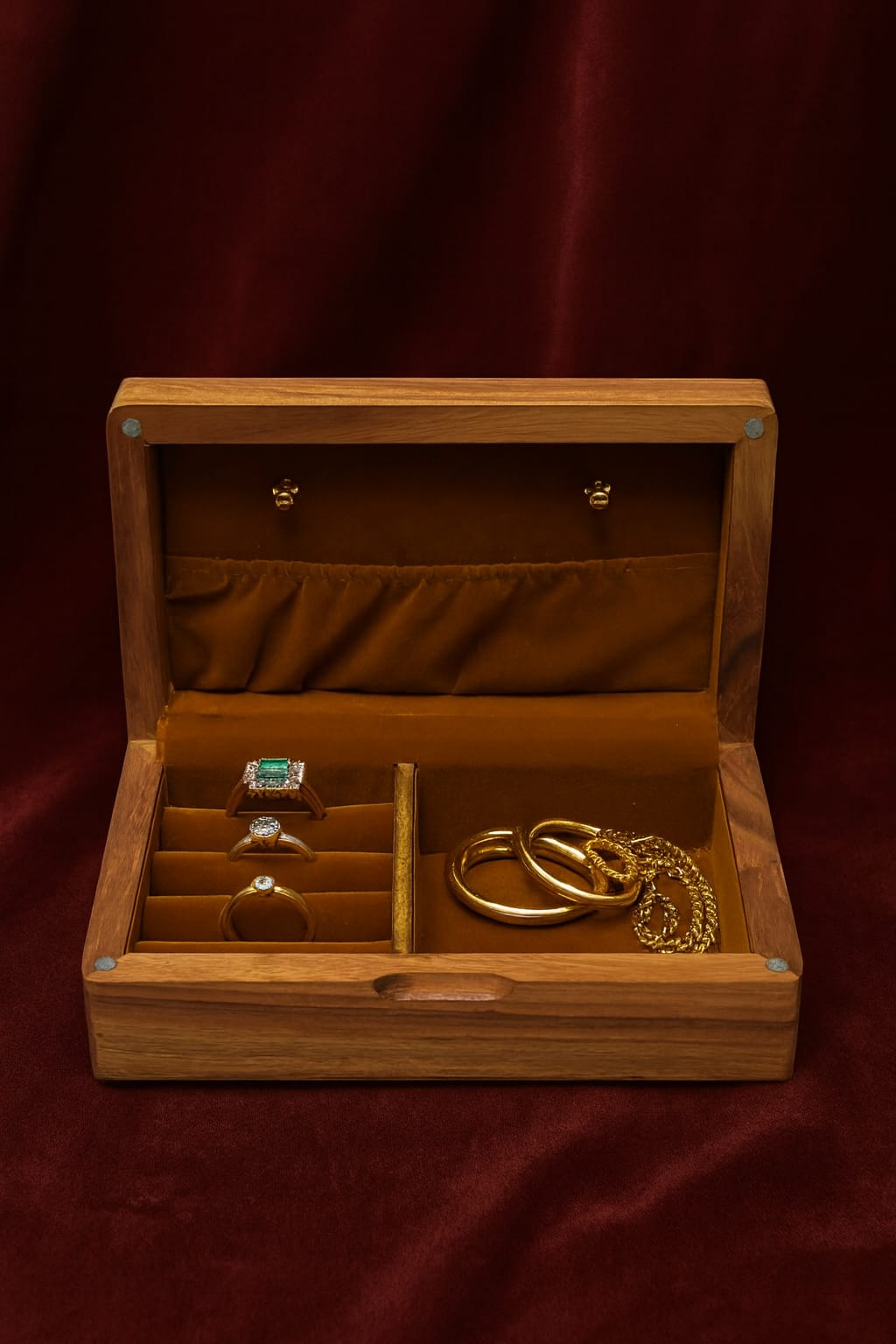 Hand-Crafted Rosewood Jewellery Organizer Box – Velvet Interior