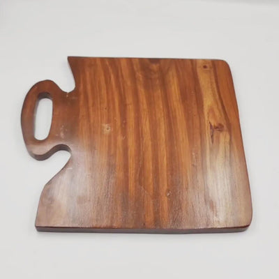 Hand-Crafted Wooden Cutting Board – Premium Artisan Finish
